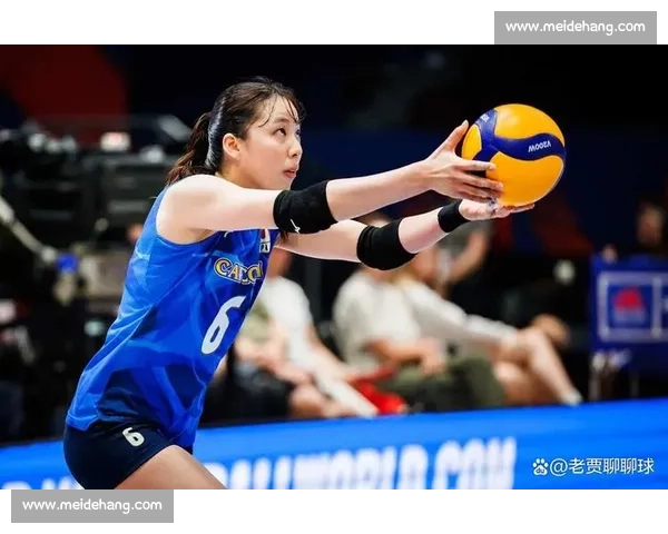 日本女排与俄罗斯女排鏖战全程回顾:技术碰撞与团队默契的较量 日本女排与俄罗斯女排鏖战全程回顾:技术碰撞与团队默契的较量